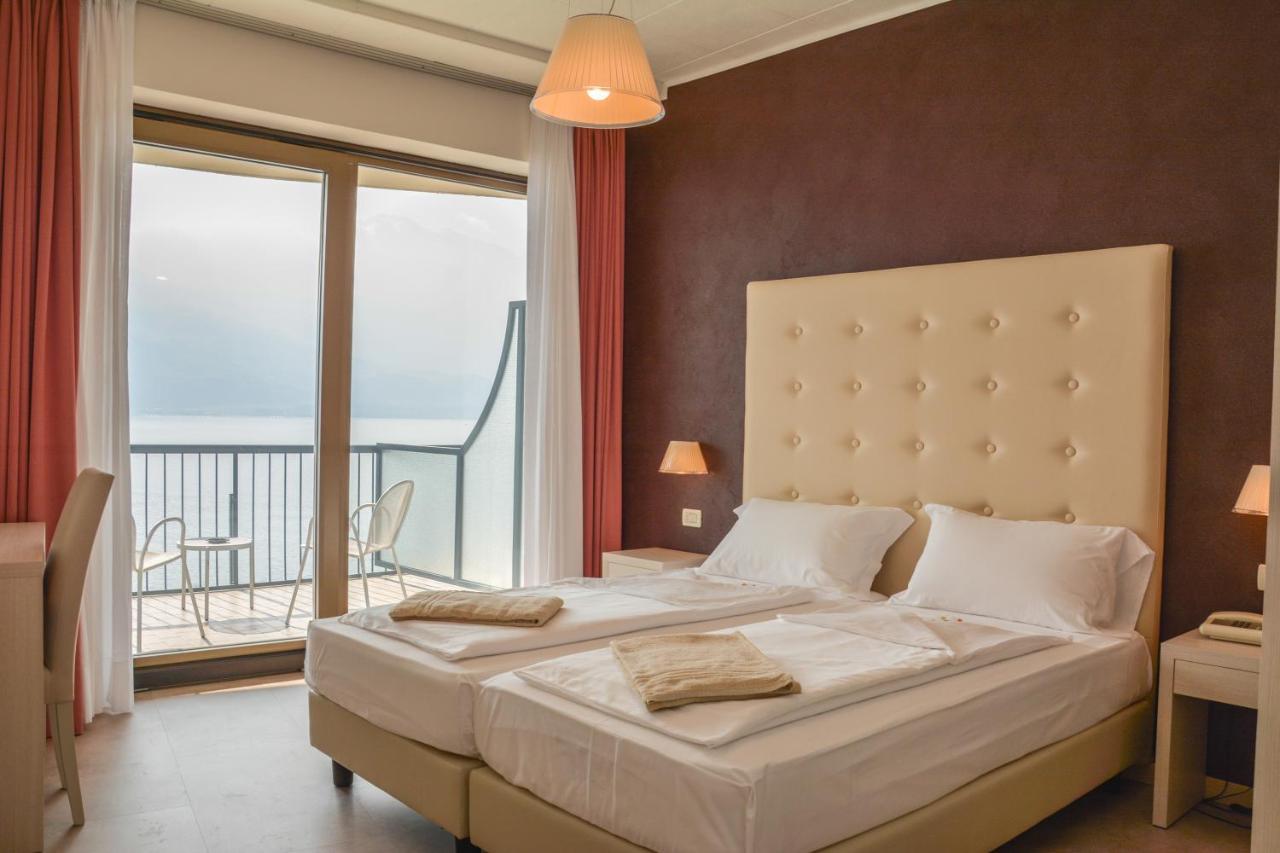 Astor Hotel